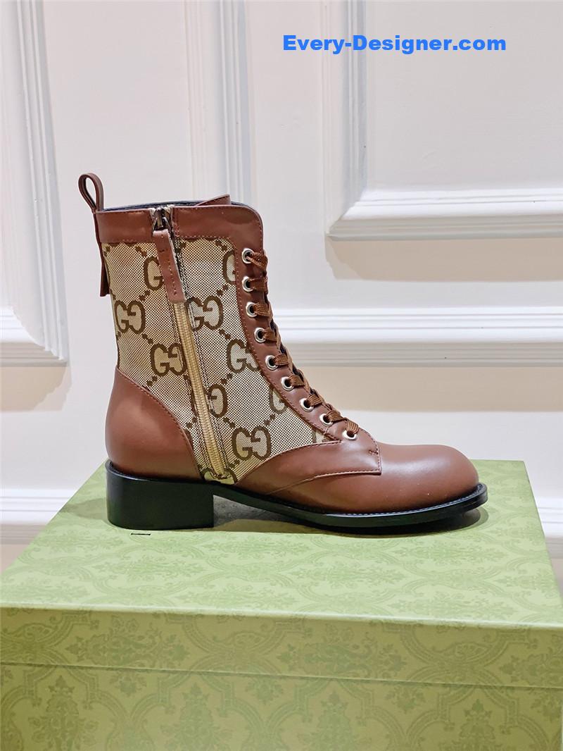 Gvc*1 gg velcro retro ankle boots