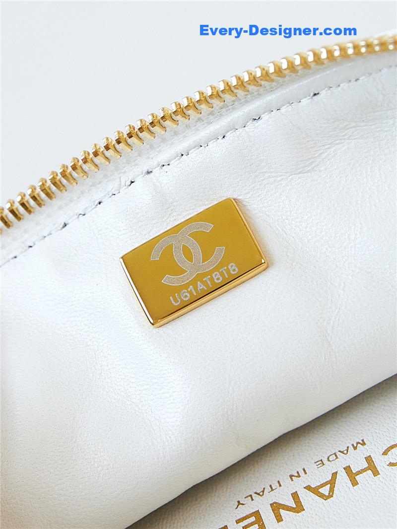 Ch**el pearl chain waist bag