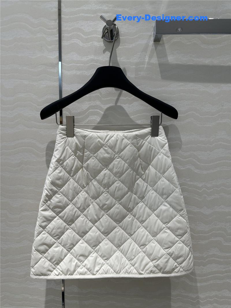 pra*a D1am0nd high waist skirt