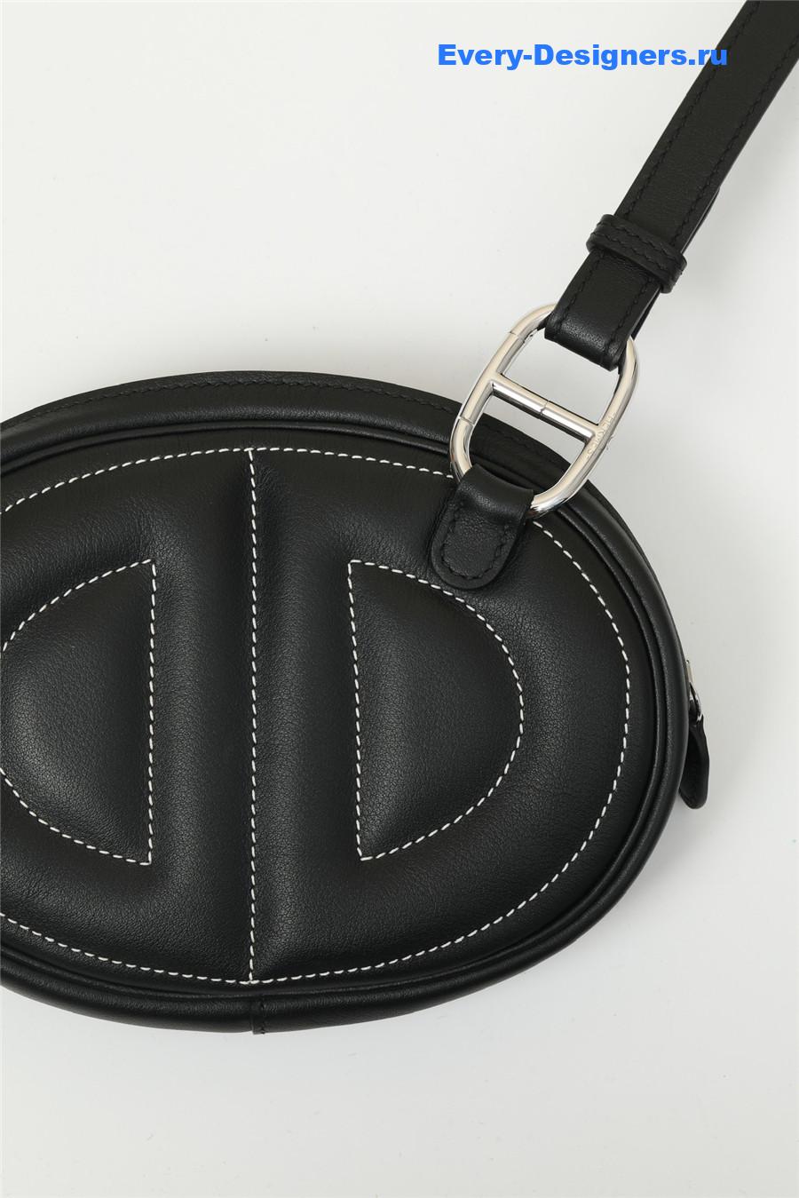 H**me5 in the loop belt bag