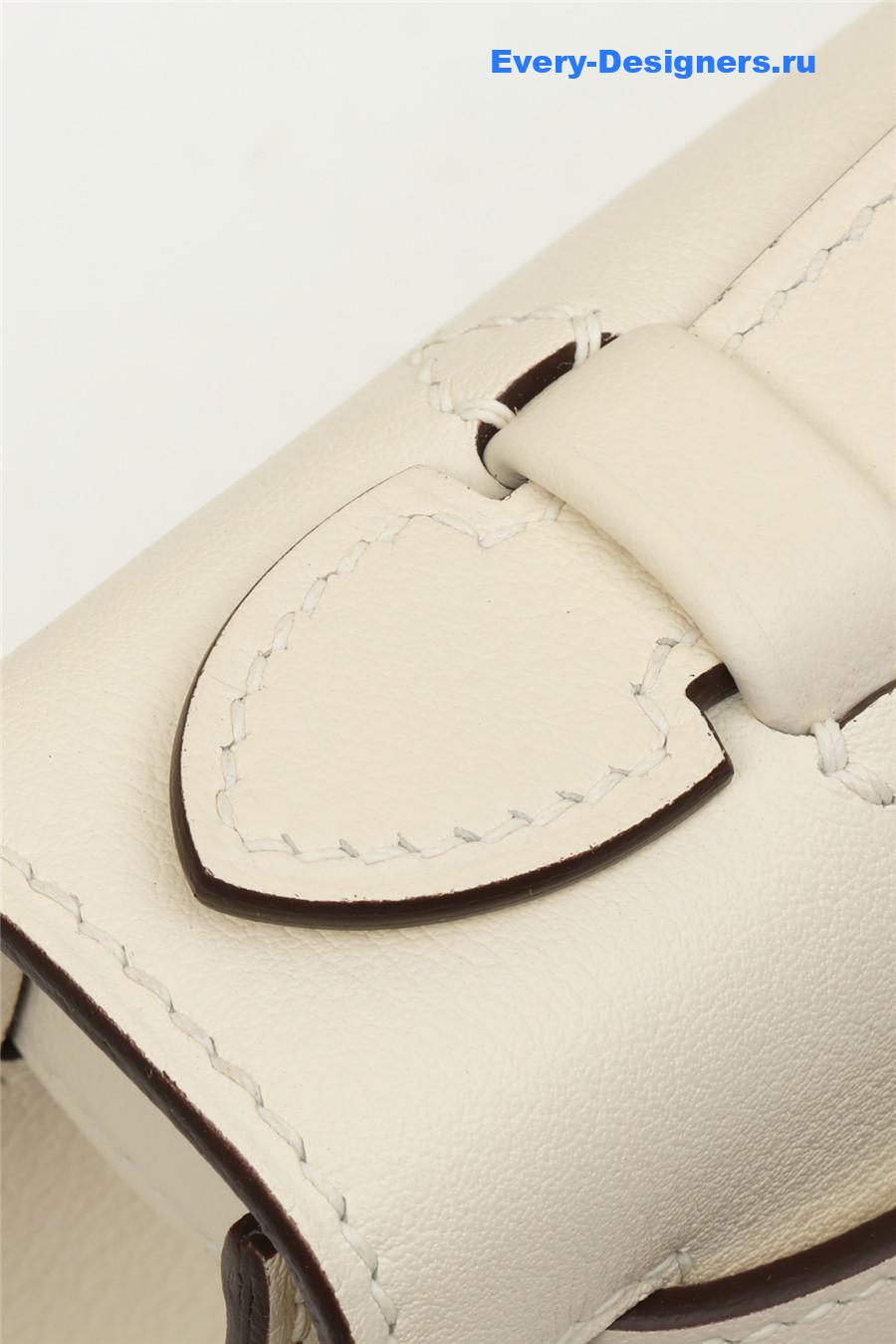 H**me5 kelly pochette swift leather bag beige