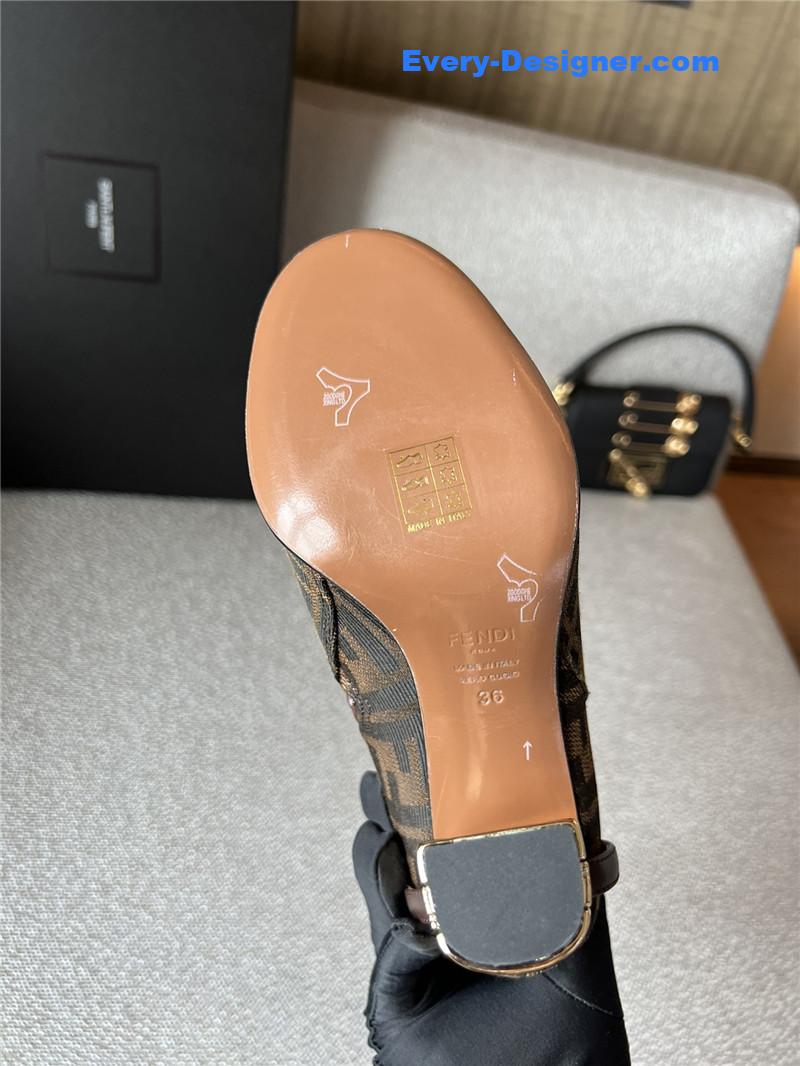 F**di delfina ankle boots