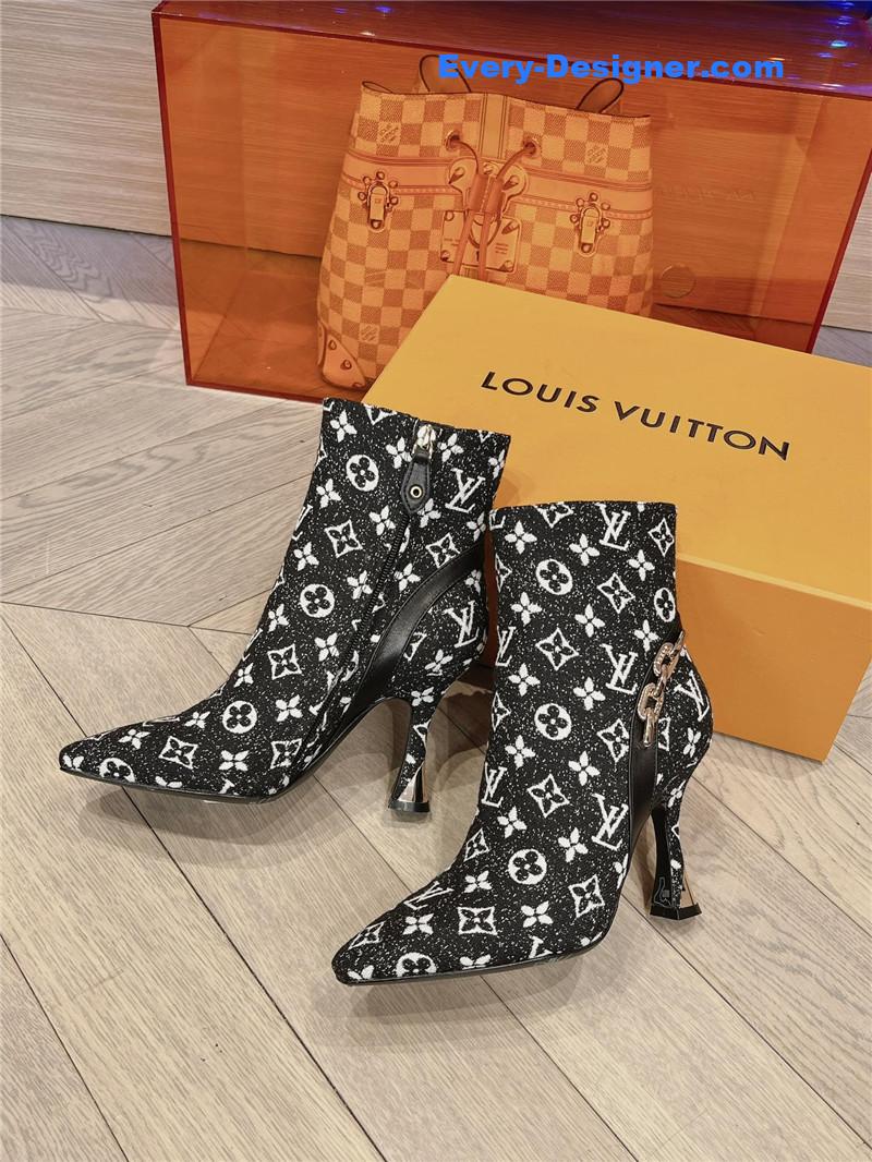 l0vis Vvtt0n lv logo printed short boots