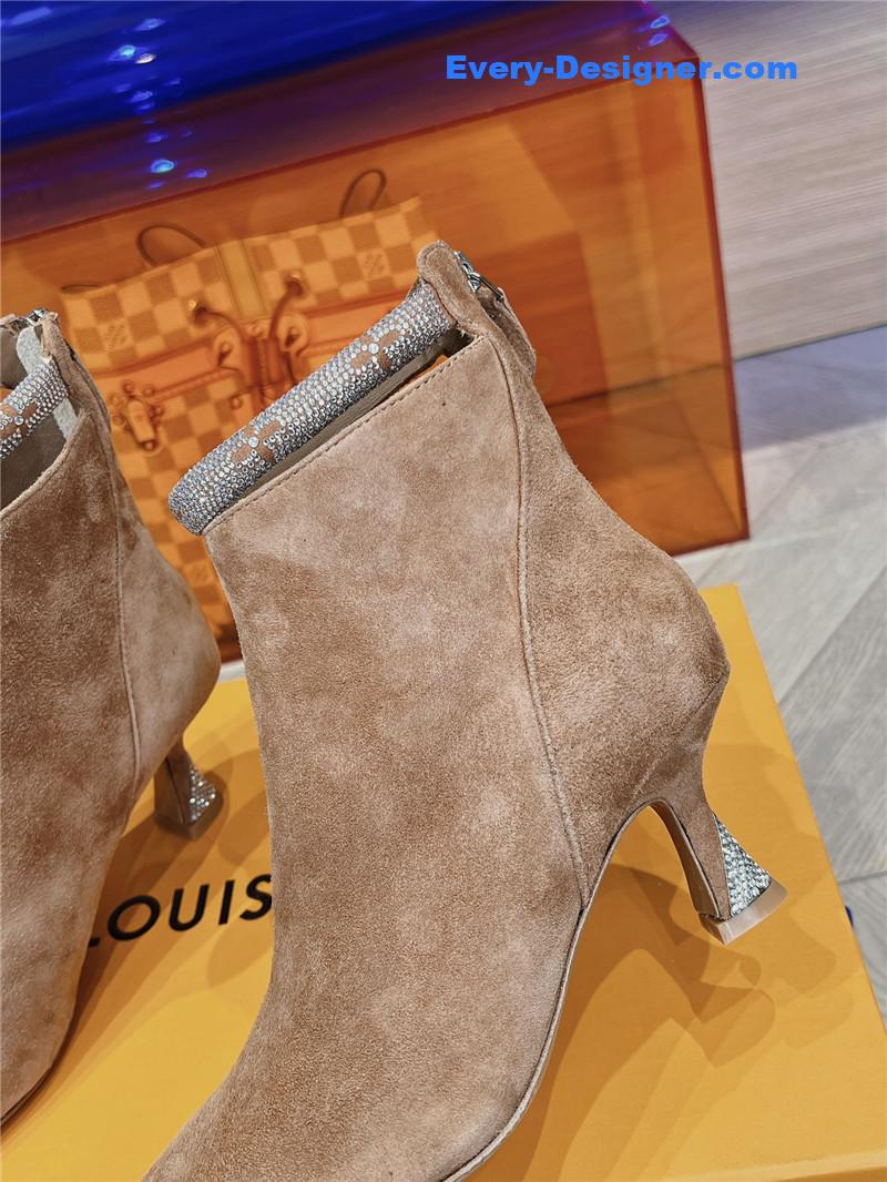 l0vis Vvtt0n lv logo printed short boots