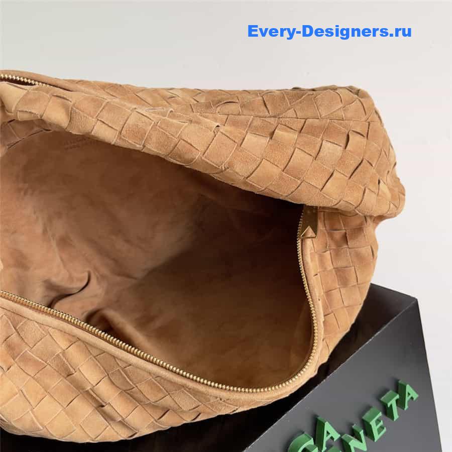 b0tt*ga Ven*ta suede jodie bag large