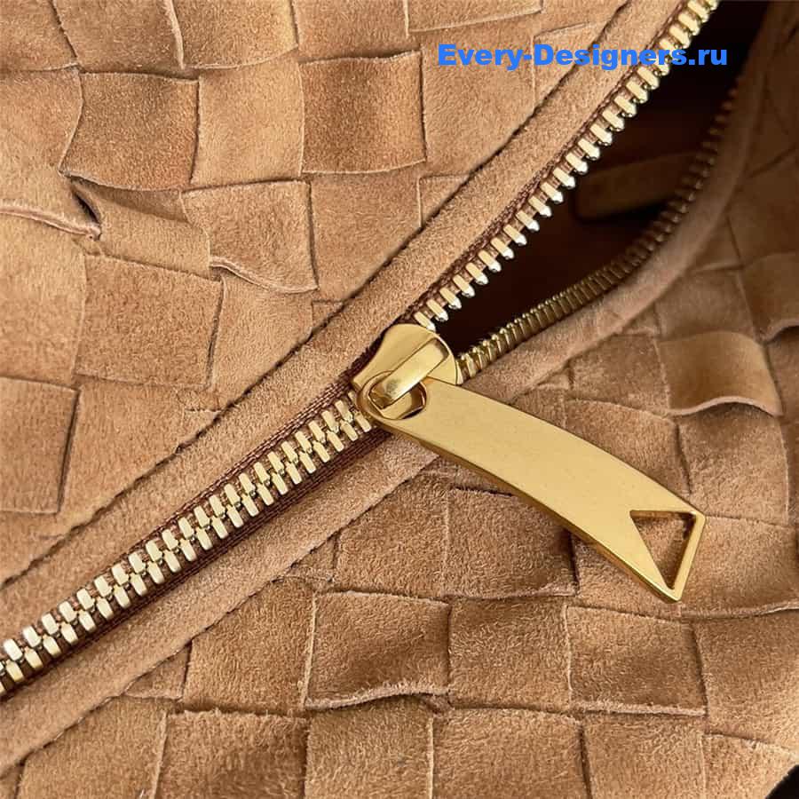 b0tt*ga Ven*ta suede jodie bag large