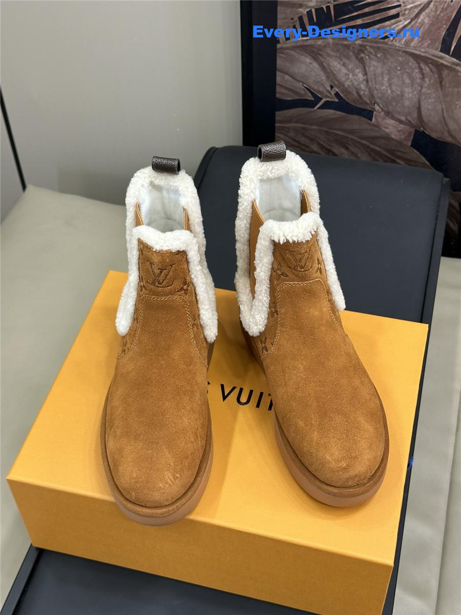 l0vis Vvtt0n lv brown platform fur boots