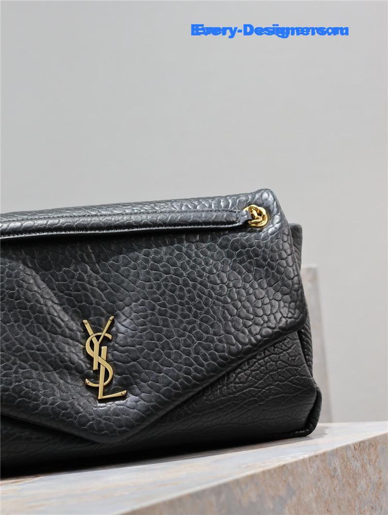 Y51 calypso sheepskin chain bag