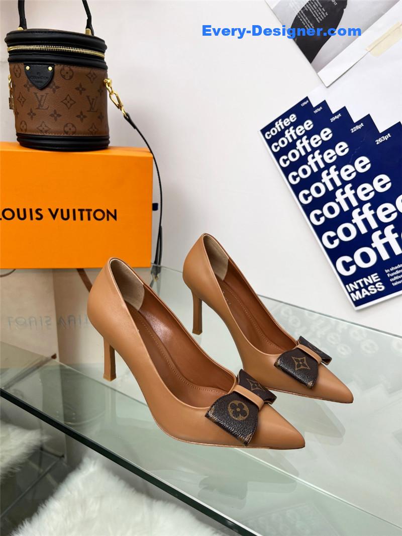 l0vis Vvtt0n lv bow high heels