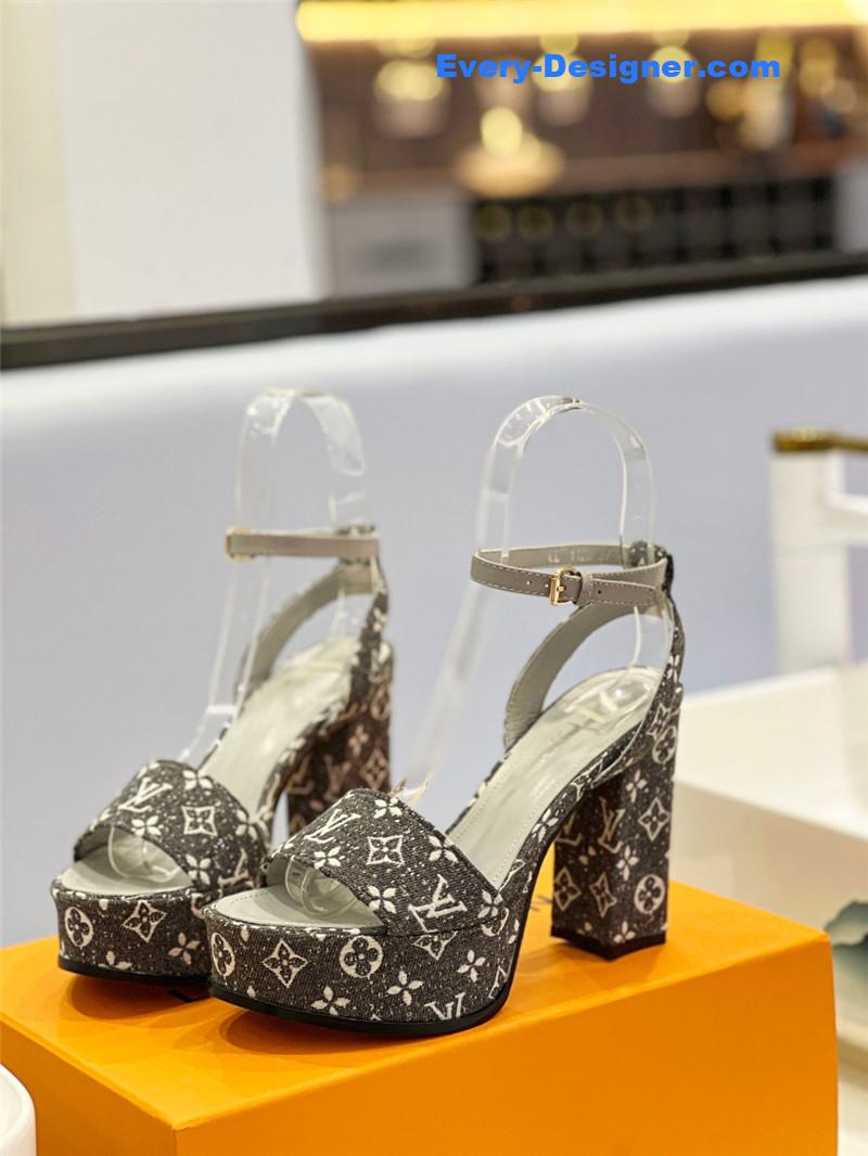 l0vis Vvtt0n lv high imitation platform high heel sandals