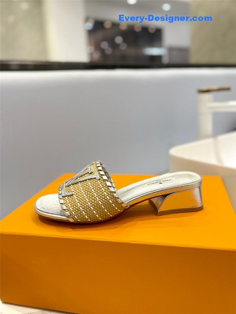 l0vis Vvtt0n lv catwalk style british retro slippers