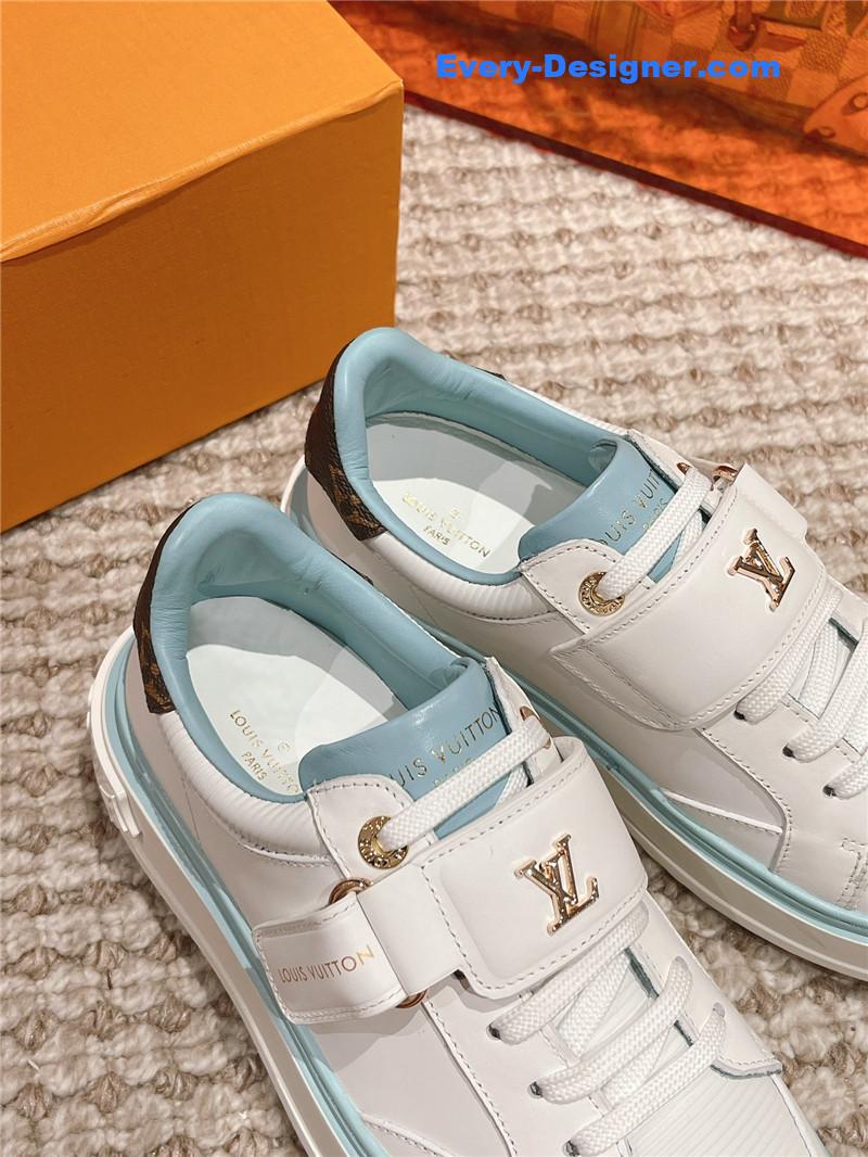 l0vis Vvtt0n lv new white shoes