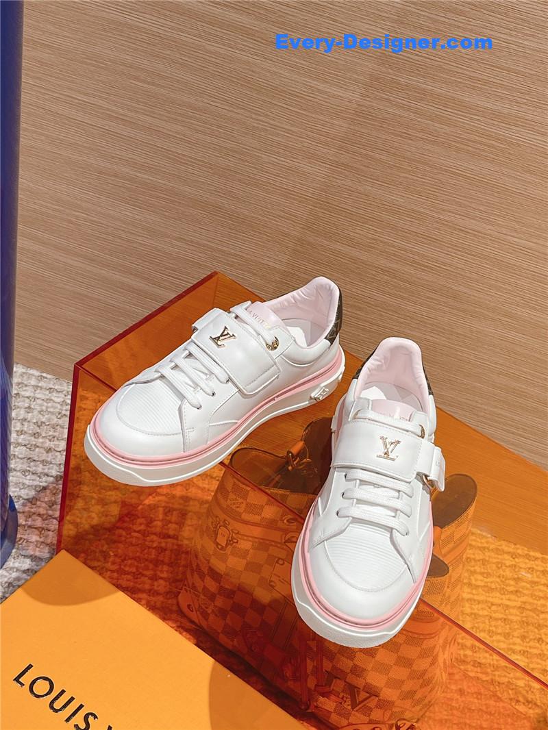 l0vis Vvtt0n lv new white shoes