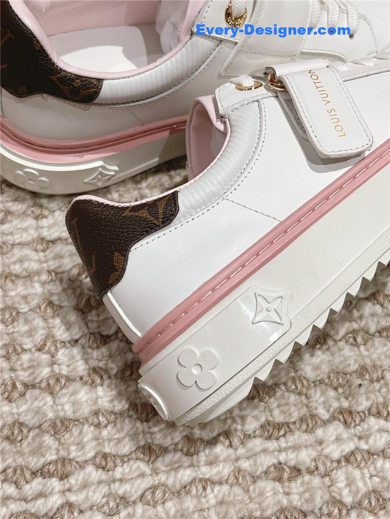 l0vis Vvtt0n lv new white shoes