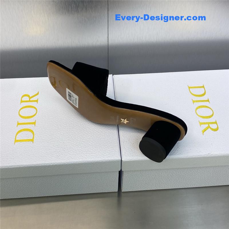 D10r cd letter logo metal buckle flat color block sandals
