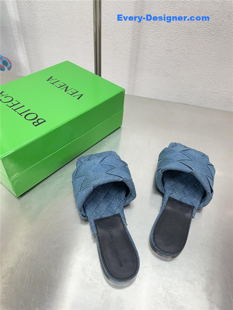 b0tt*ga Ven*ta spring summer flat large woven slippers