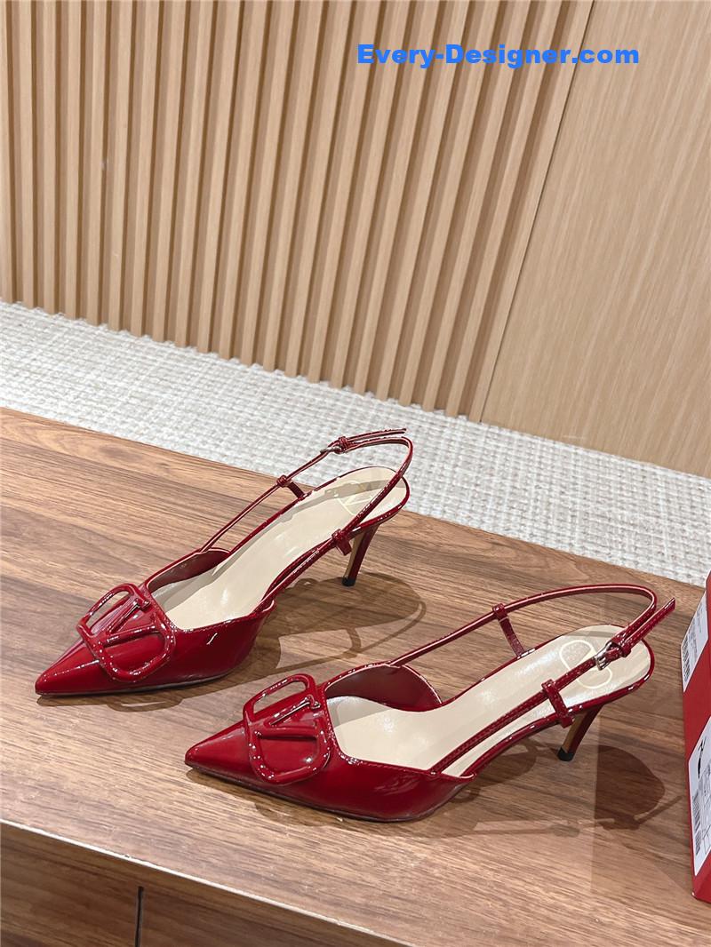 Va1e*ntin0 v buckle kitten heel sandals