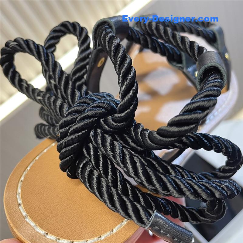 Ce1i*e arc de triomphe british style sandals