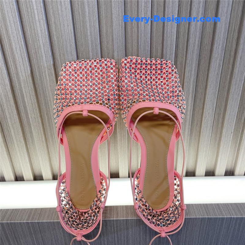 b0tt*ga ven*ta D1am0nd mesh sandals