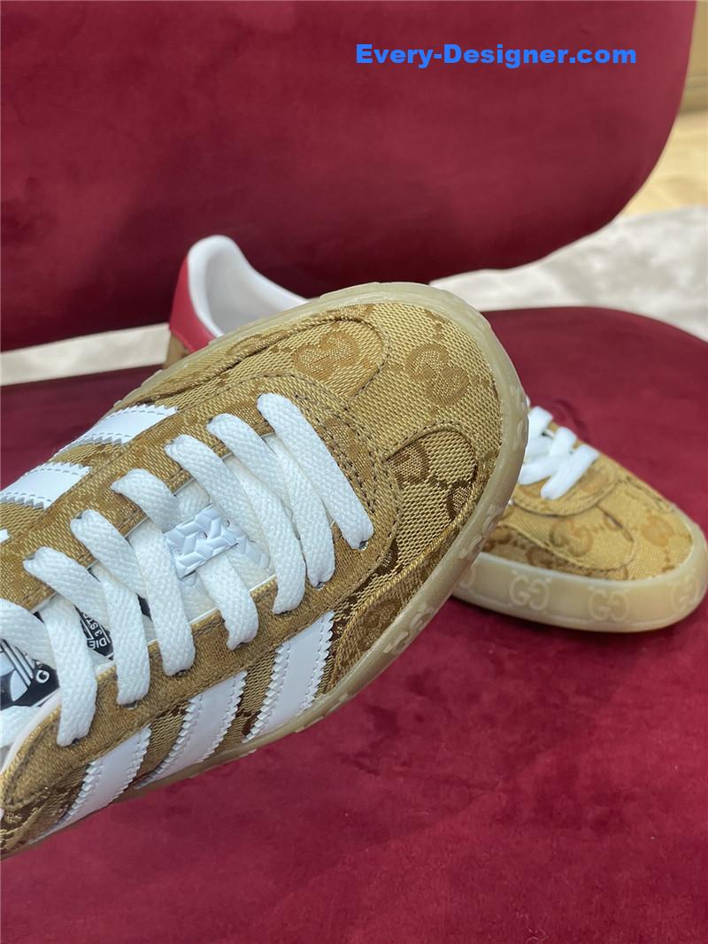 Gvc*1 retro moral training shoes