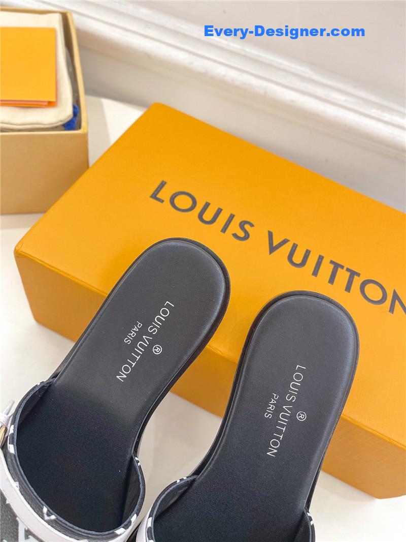 l0vis Vvtt0n lv latest hot style slippers