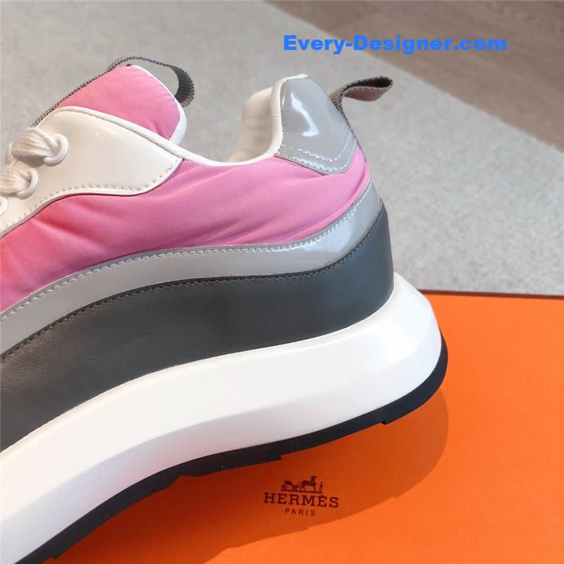 H**me5 new sneakers