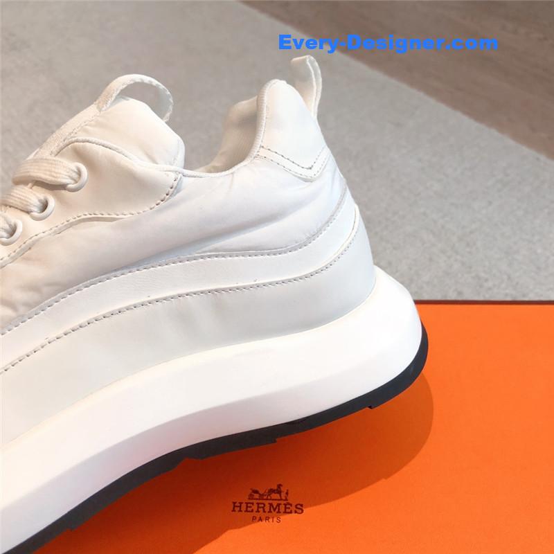 H**me5 new sneakers