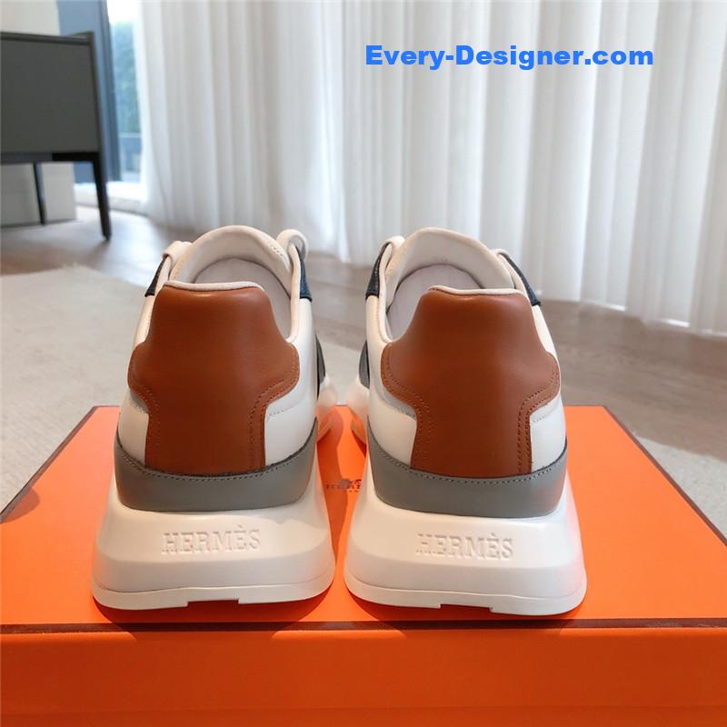 H**me5 new sneakers