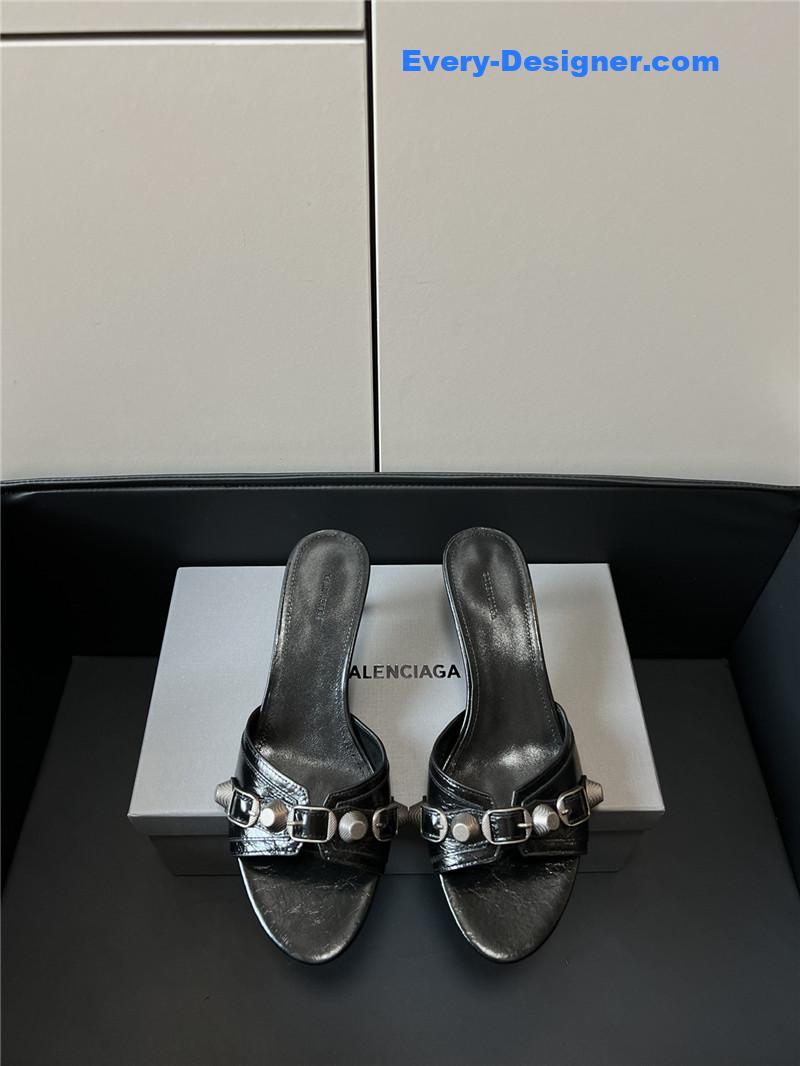 Ba1en*iaga silver stud buckle spice slippers