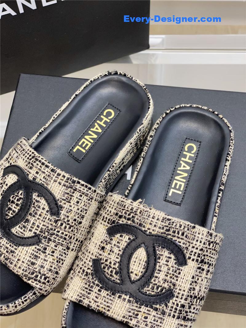 CC new big Logo slippers