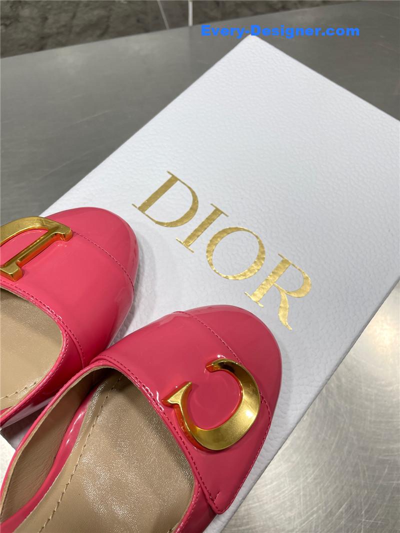 D10r new baotou chunky heel sandals