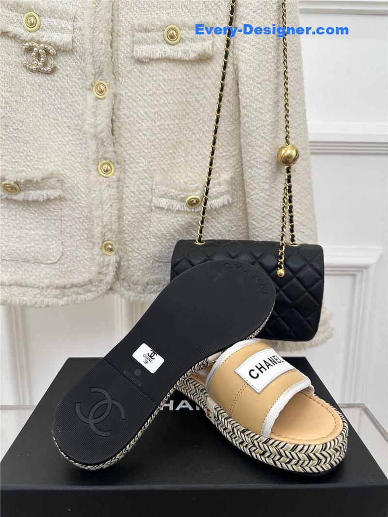 CC velcro lazy slippers