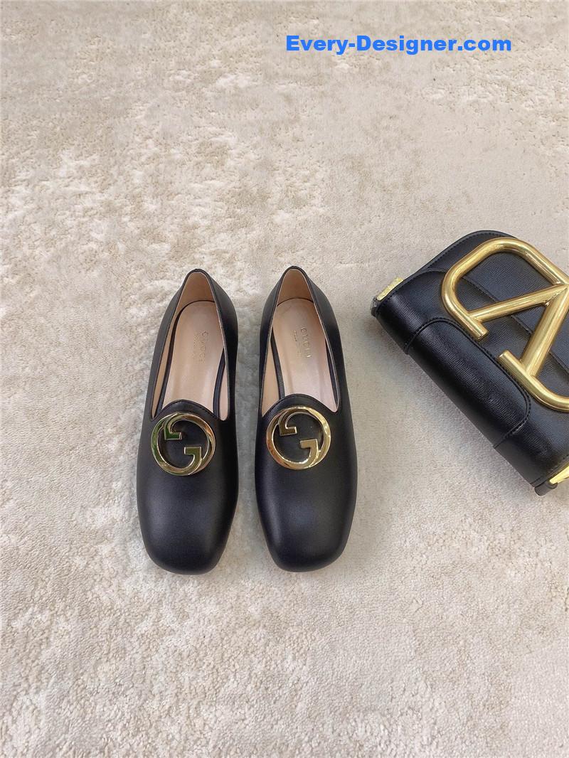 Gvc*1 blonde women’s ballet flats