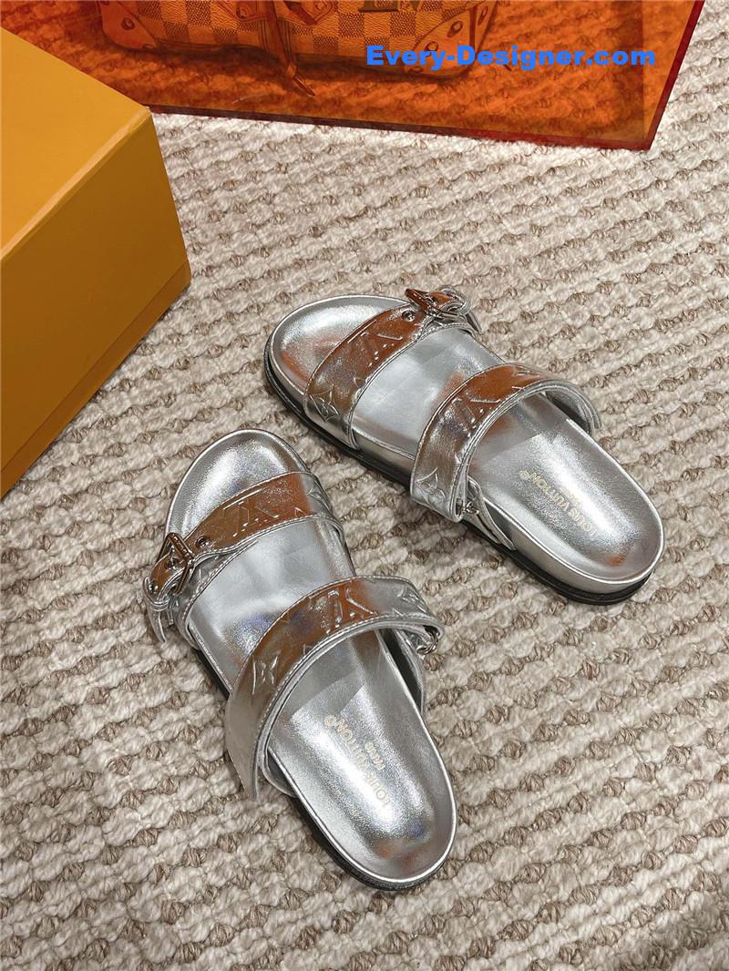 l0vis Vvtt0n lv new embossed sandals and slippers