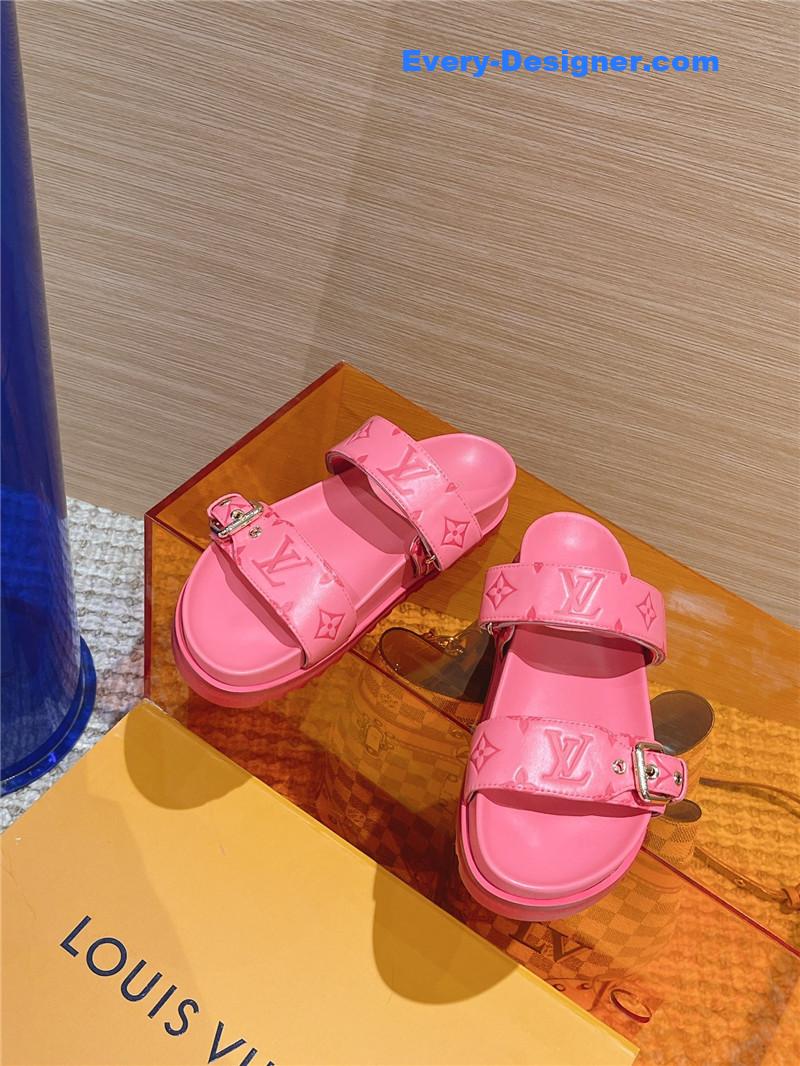 l0vis Vvtt0n lv new embossed sandals and slippers