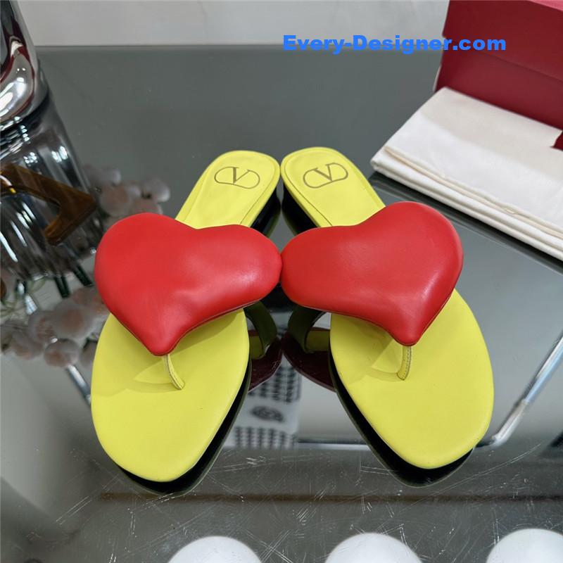 Va1e*ntin0 valentine’s day limited new slippers