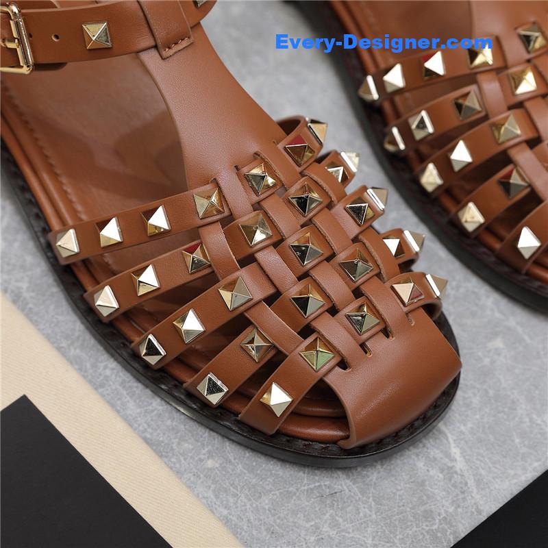 Va1e*ntin0 vintage baotou hollow roman women’s shoes