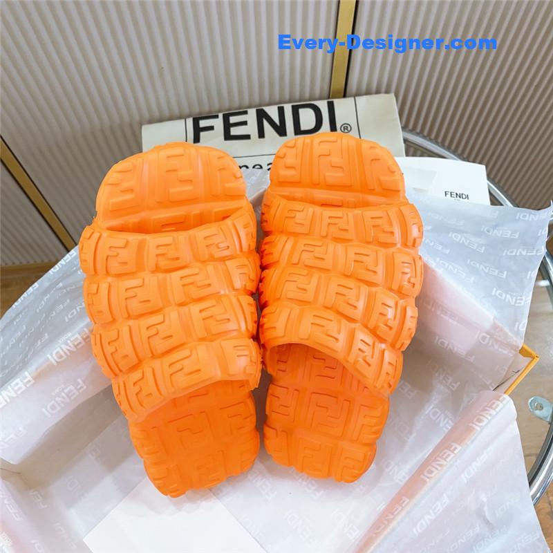F**di environmentally friendly rubber couple slippers