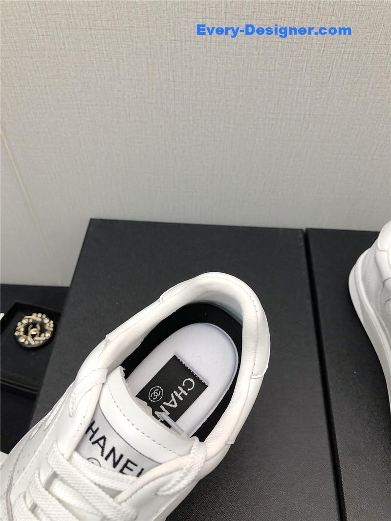 Ch**el new explosive sneakers