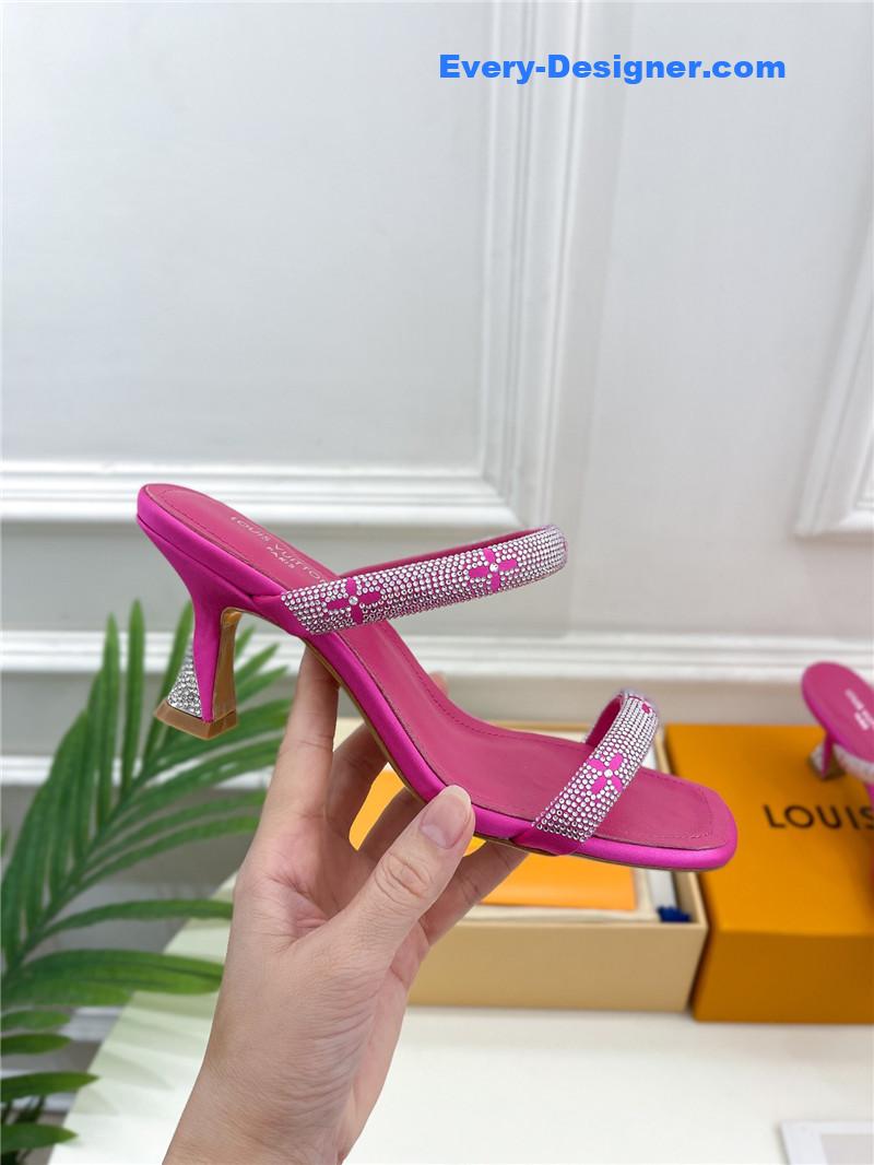l0vis vvtt0n lv square toe hot D1am0nd high-heeled slippers