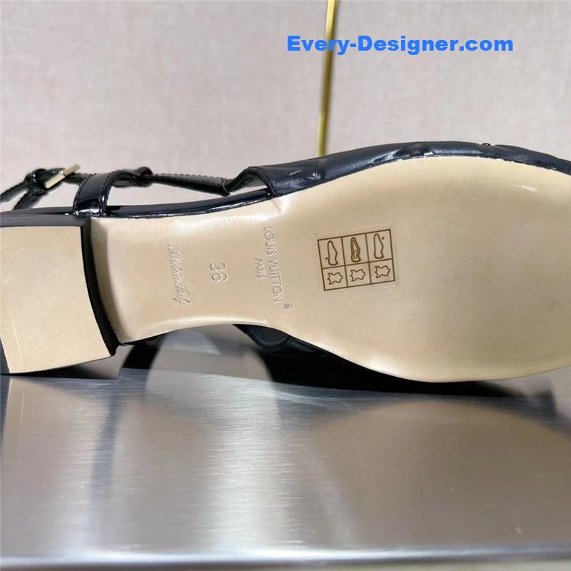 l0vis Vvtt0n nina flat slingback ballerina