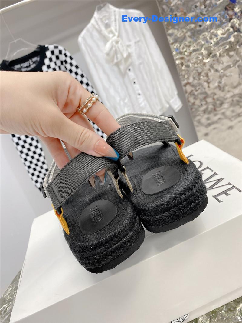 L0ew* new straw platform color block sandals