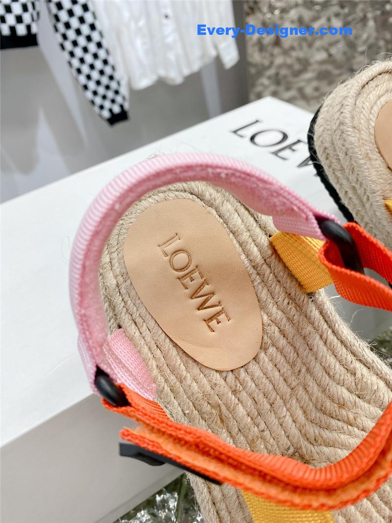 L0ew* new straw platform color block sandals