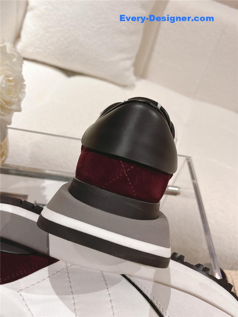 Va1e*ntin0 fashion counter air cushion casual shoes