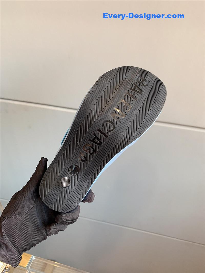 Ba1en*iaga new high-heeled slippers