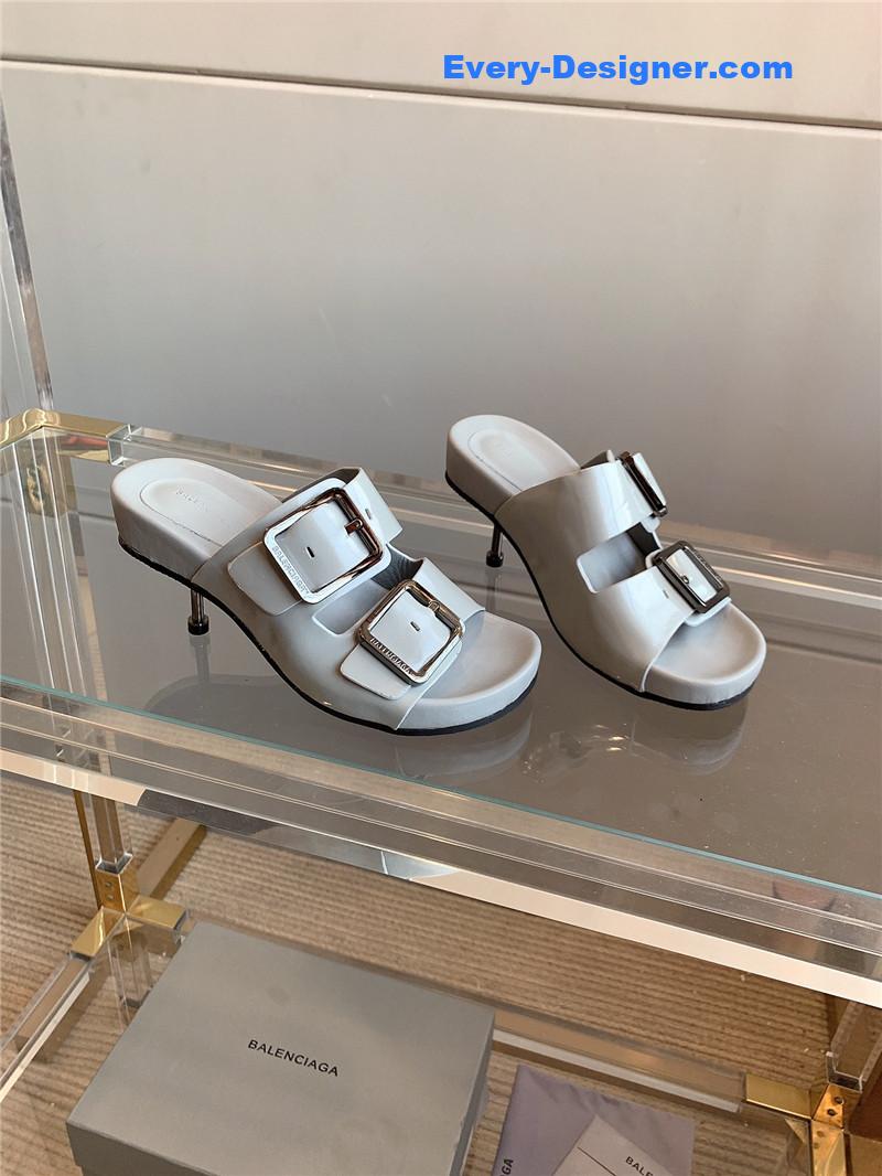 Ba1en*iaga new high-heeled slippers