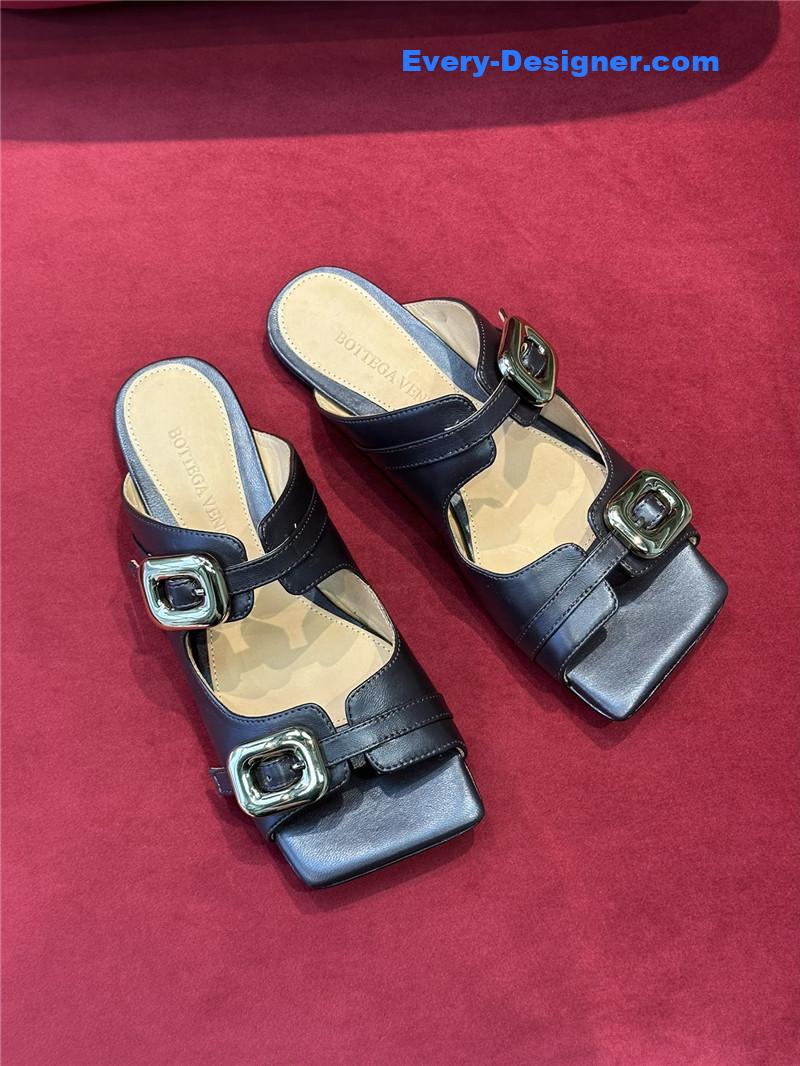 b0tt*ga Ven*ta new slippers