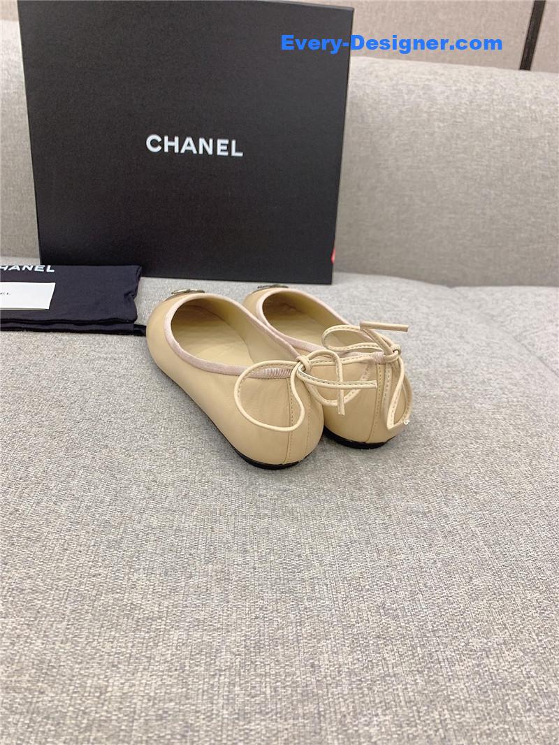 CC vintage flat shoes