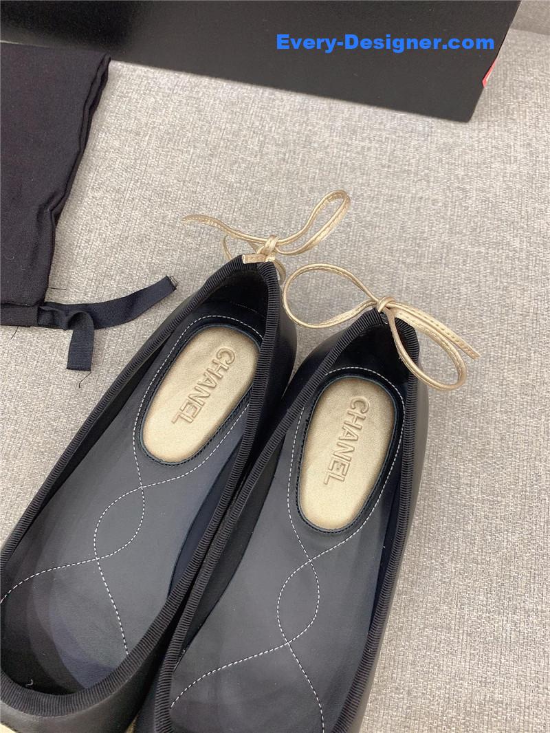 CC vintage flat shoes