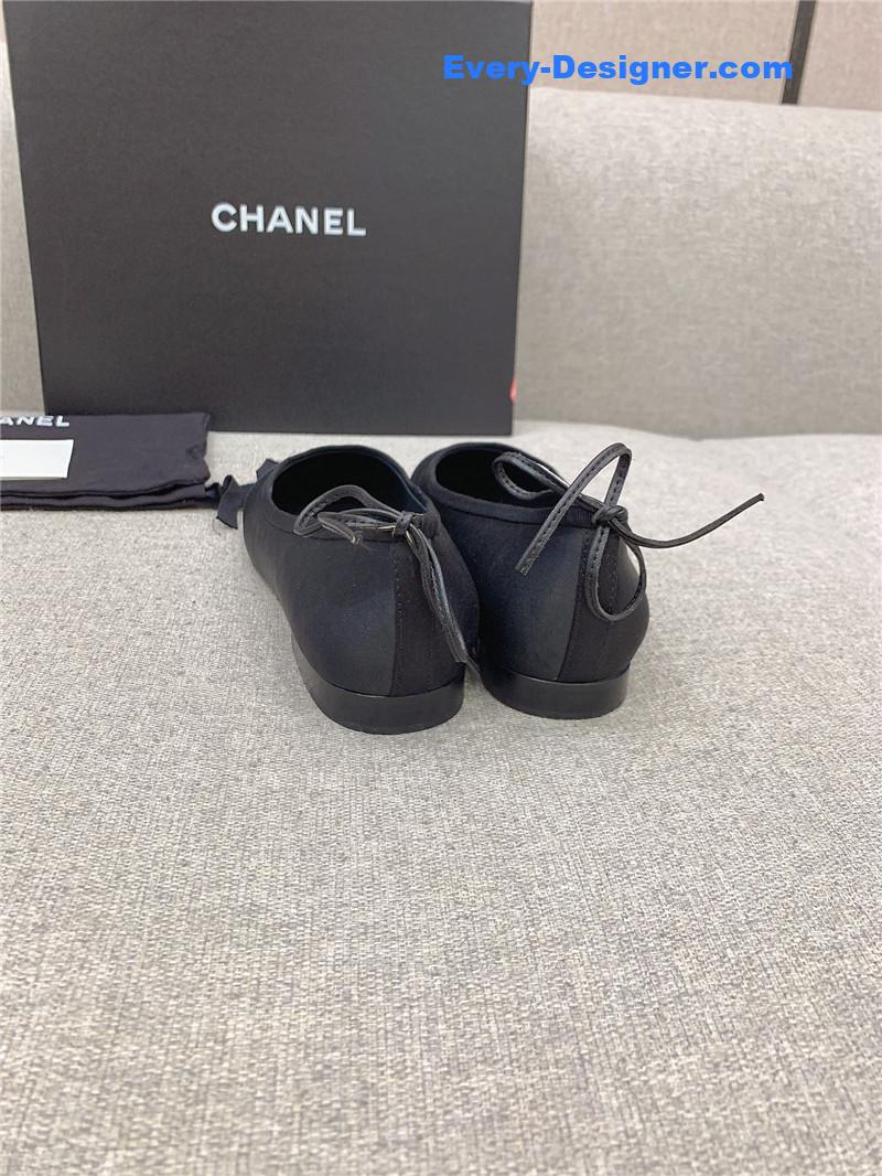 CC vintage flat shoes